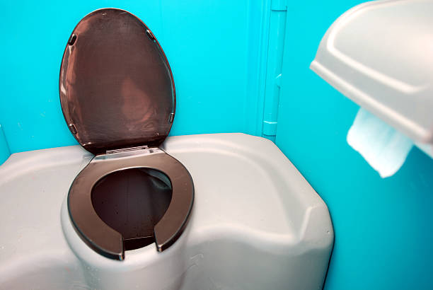 Best Portable toilet rental cost  in Crookston, MN